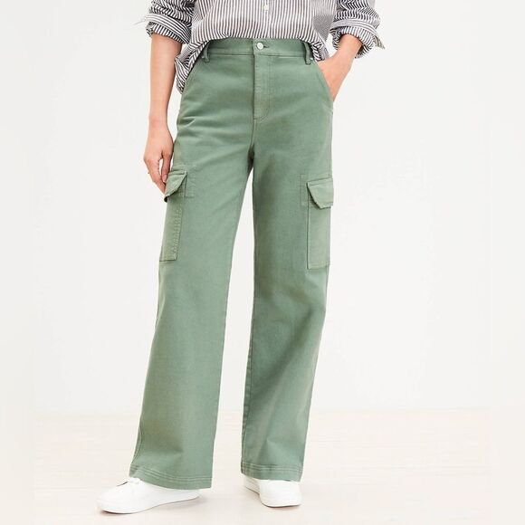 Ann Taylor LOFT High Rise Wide Leg Utility Jeans Army Green Mountain Rosemary - Picture 3 of 11